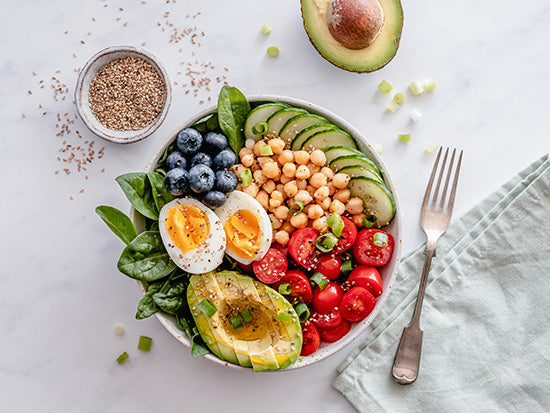 healthy diet with avocado, eggs and antioxidants